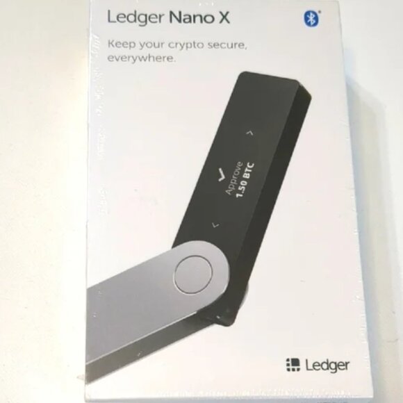 Ledger Nano X Cryptocurrency Bluetooth Hardware Wallet Onyx New Sealed - Picture 1 of 6